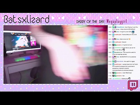 ❤️ NAKALIMUTAN NG GAMER NA I-OFF ANG STREAM AT NAGSQUIRTED LIVE ON AIR ️ Magandang porn sa amin
